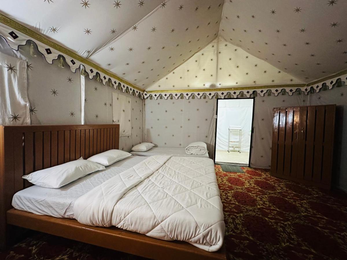 Modhera Sunrise Resort - Tents Bhungas Jungle Restaurants & Candlelight Dining Kalri Eksteriør billede
