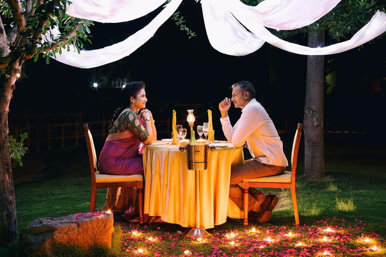 Modhera Sunrise Resort - Tents Bhungas Jungle Restaurants & Candlelight Dining Kalri Eksteriør billede