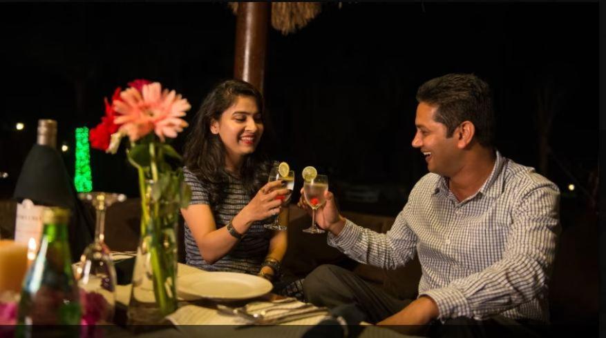 Modhera Sunrise Resort - Tents Bhungas Jungle Restaurants & Candlelight Dining Kalri Eksteriør billede