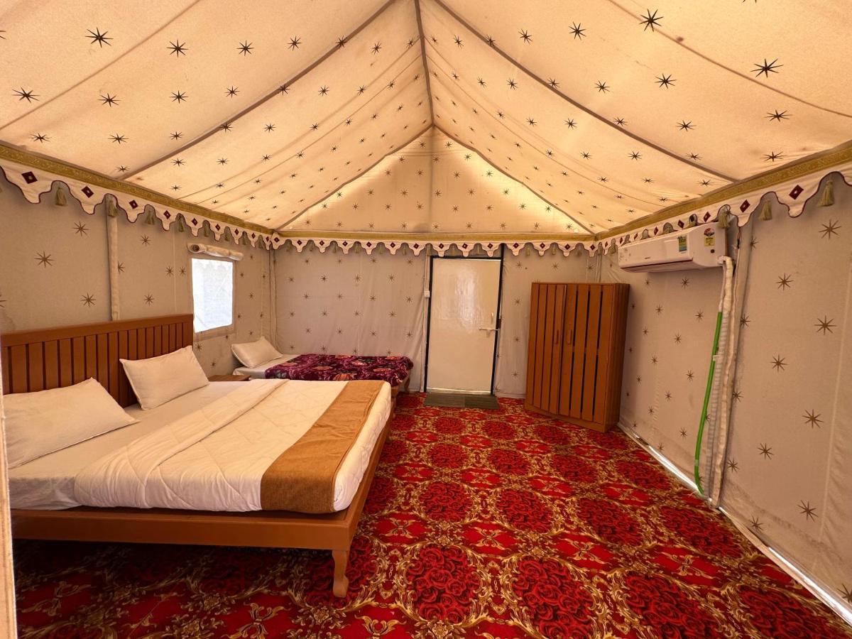 Modhera Sunrise Resort - Tents Bhungas Jungle Restaurants & Candlelight Dining Kalri Eksteriør billede